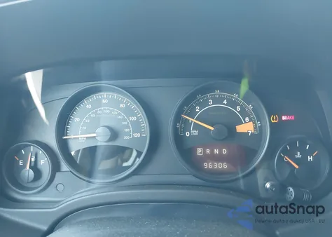 2015 Jeep Patriot Sport из США, поврежденный, VIN 1C4NJPBB4FD329652